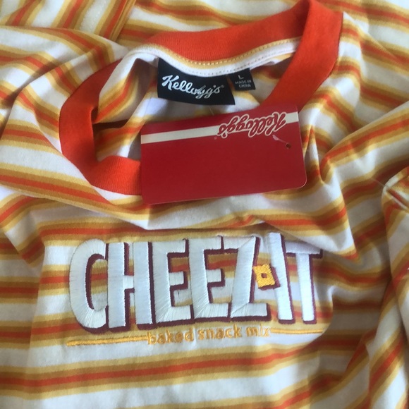 🆕Kellogg’s Orange Cheez-It Stripe Logo Tee Shirt - Picture 5 of 5